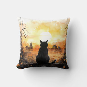 Schwarze Katze, die bei Sonnenuntergang Halloween Kissen
