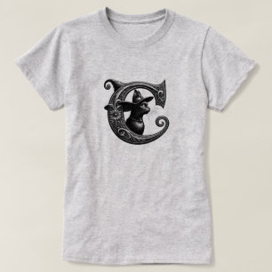 Schwarze Katze Hexe Hexerei Buchstabe C Benutzerde T-Shirt