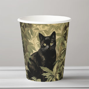 Schwarze Katze im dichten Wald Pappbecher