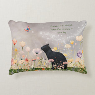 Schwarze Katze in Blume Dekokissen