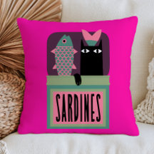 Schwarze Katze in der Sardinenbüchse Lustiger Tier