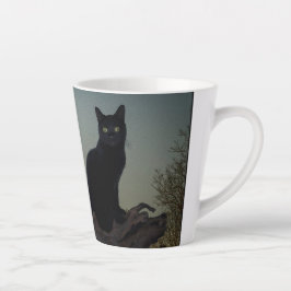 Schwarze Katze in einem Baum vor Vollmond Milchtasse