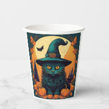 Schwarze Katze in einem Hexenhut