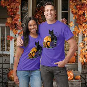 Schwarze Katze Lila Rose Kürbis Herbst T-Shirt
