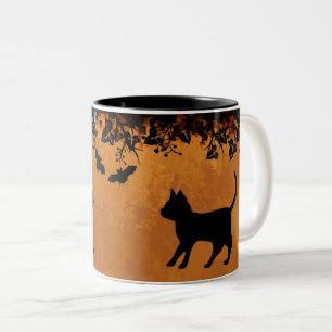 Schwarze Katze mit Bat, glückliches Halloween Zweifarbige Tasse