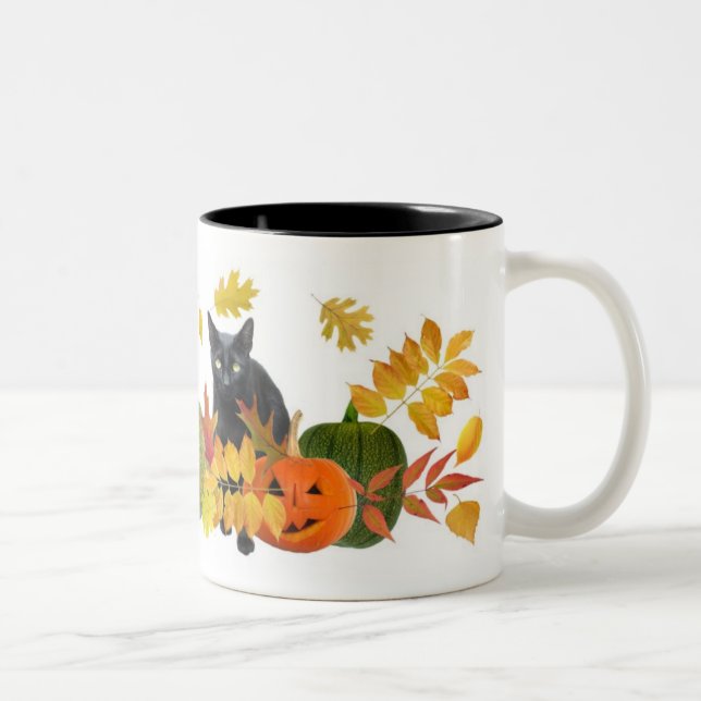 Schwarze Katze mit Kürbisen Zweifarbige Tasse (Rechts)