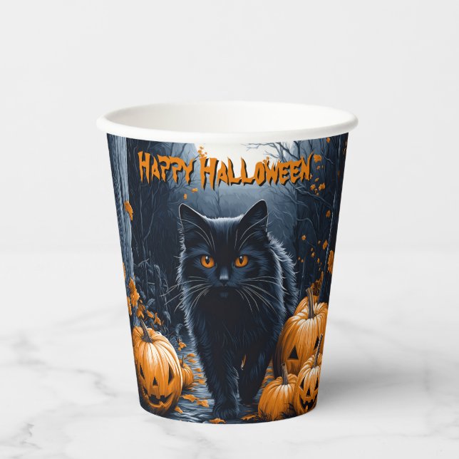 Schwarze Katze und Kürbiswald Halloween Pappbecher (Vorderseite)