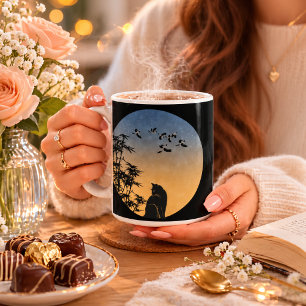 Schwarze Katze unter Himmel & Bambus und Vogel - K Kaffeetasse