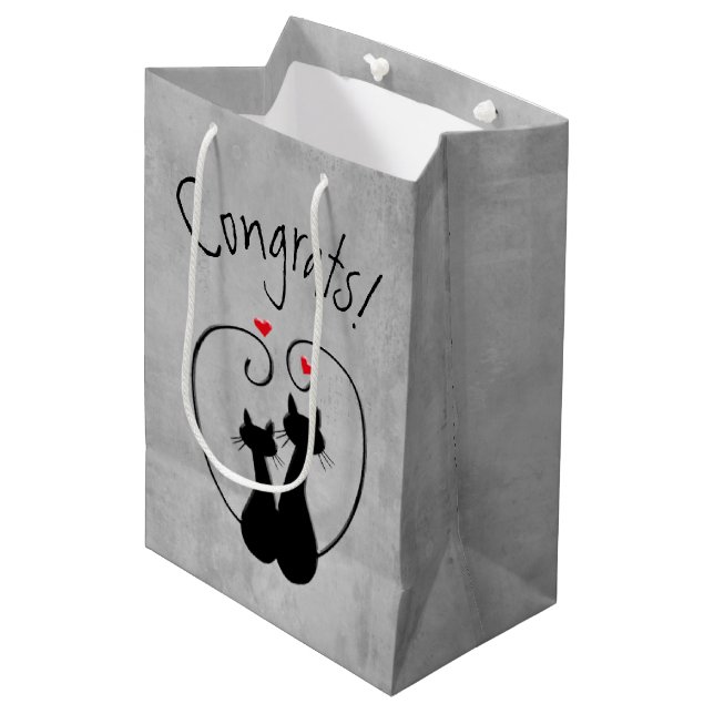 Schwarze Katzen mit Herz Mittlere Geschenktüte (Vorderseite Schrägansicht)