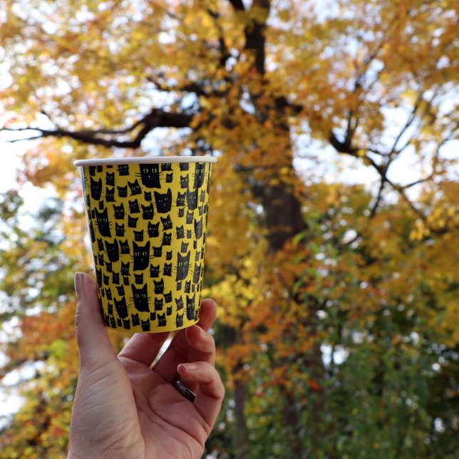 Schwarze Katzen Pappbecher (Von Creator hochgeladen)