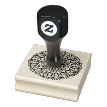 Schwarze Mandala-Kreise und Blätter
