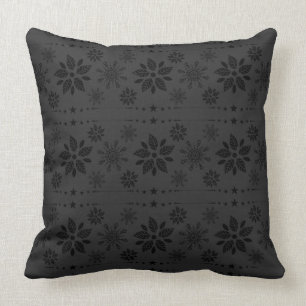 Schwarze monochromatische Weihnachtsschneeflocken Kissen