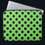 Schwarze Polka-Punkte auf Kalkgrün Laptopschutzhülle<br><div class="desc">Schwarze Polka-Punkte auf Kalkgrün</div>