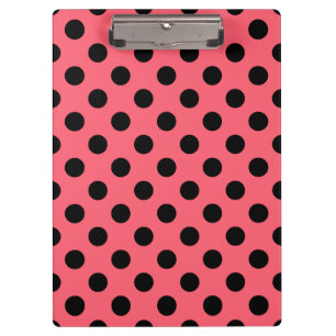 Schwarze Polka Punkte auf Korallen Klemmbrett