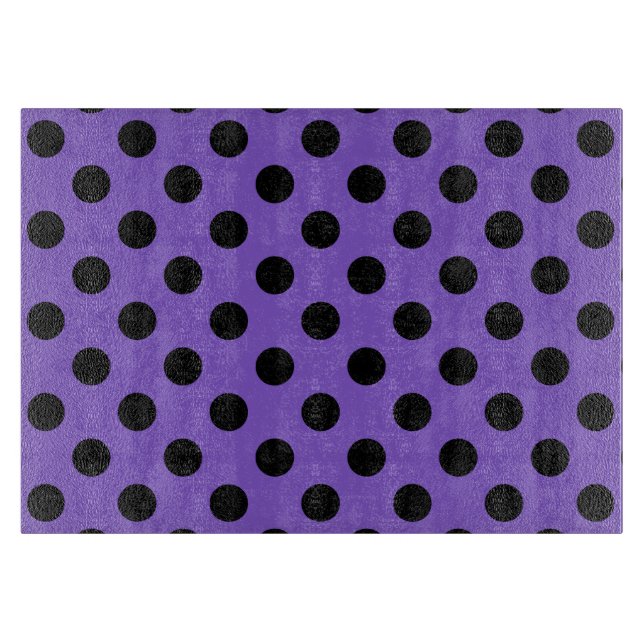 Schwarze Polka-Punkte auf Lavendel Schneidebrett (Vorderseite)