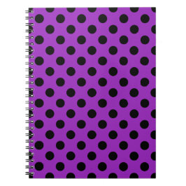 Schwarze Polka Punkte auf lila Notizblock