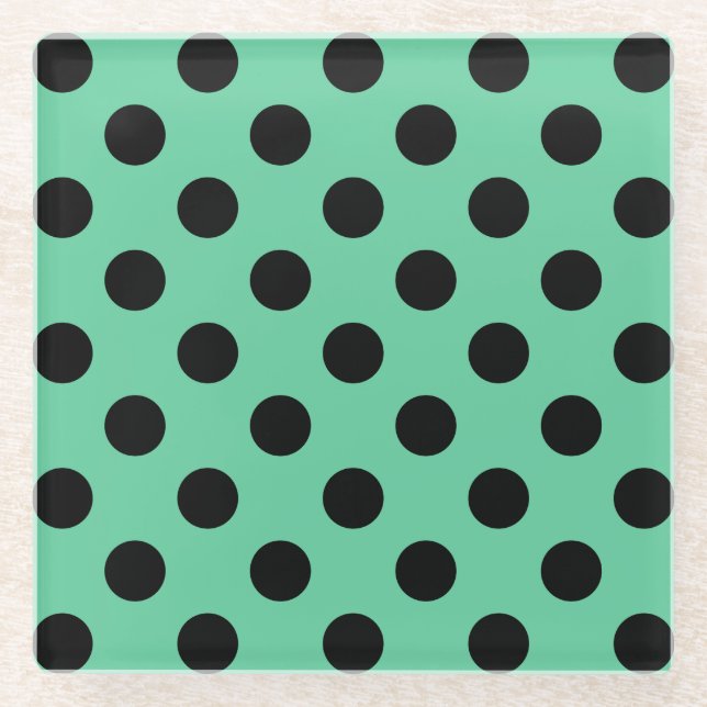 Schwarze Polka Punkte auf Minzgrün Glasuntersetzer (Vorderseite)