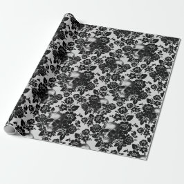 Schwarze Rose und Skulpturen auf Weiß Geschenkpapier