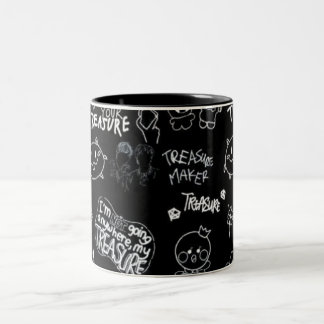 Schwarze Schablonenfigur Muster Tasse | Lustig Min