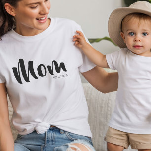 Schwarze Schrift etablierte Mutter T-Shirt