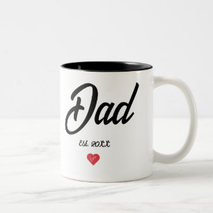 Schwarze Schriftart Established Dad Herz Zweifarbige Tasse