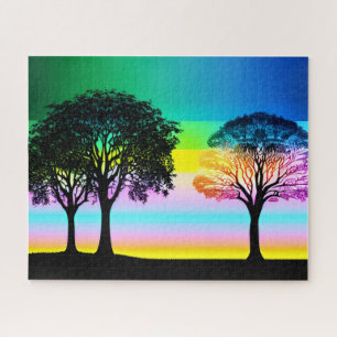 Schwarze Silhouette Bäume mit lebendiger Pastel Sk