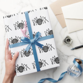 Schwarze Spinnen auf Weiß Geschenkpapier