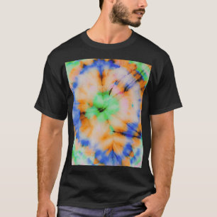 Schwarze Tie Dye, grungige Vintage. T-Shirt