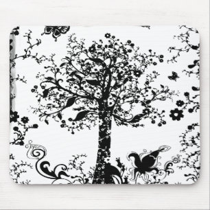 Schwarze u. weiße Baum-Schmetterlings-Silhouette Mousepad