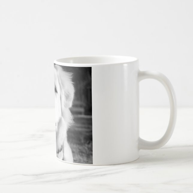 Schwarze u. weiße große Pyrenäen Kaffeetasse (Rechts)