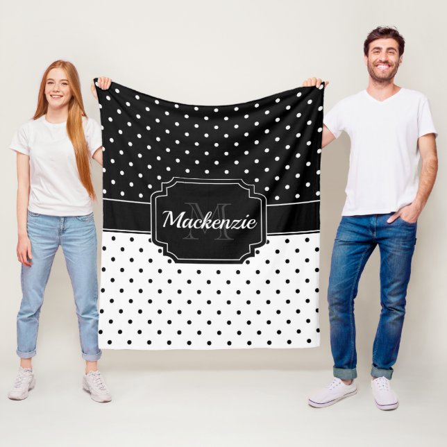Schwarze u. weiße Punkte Fleecedecke (Beispiel)