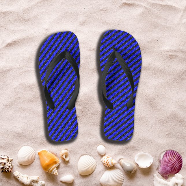 Schwarze und blaue Diagonalstreifen Erwachsene Fli Flip Flops (Black & Blue Diagonal Stripes Adult Flip Flops)