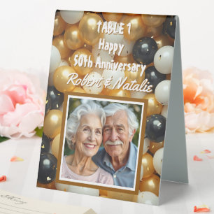 Schwarze und goldene Luftballons   Personalisierte Tischaufsteller