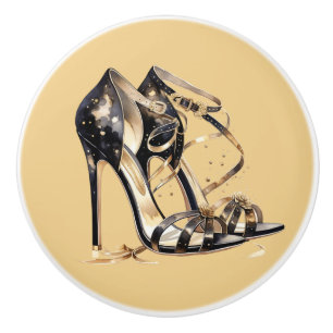 Schwarze und goldene Stipenetto Schuhe Keramikknauf