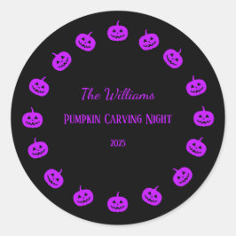 Schwarze und Lila Pumpkin Carving Night Runder Aufkleber