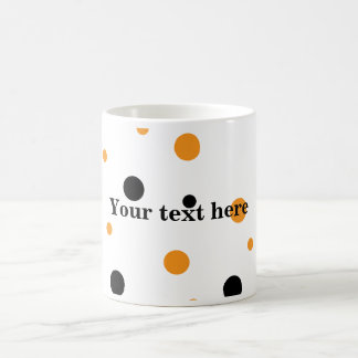 Schwarze und orange Halloween-Tupfen Kaffeetasse