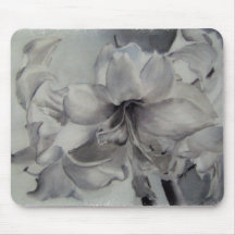 SCHWARZE UND WEISSE AMARYLLIS MOUSEPAD
