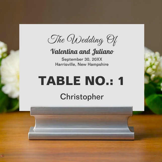 Schwarze und weiße Hochzeitstischnummer Tischnummer (Typography style black and white wedding table number)