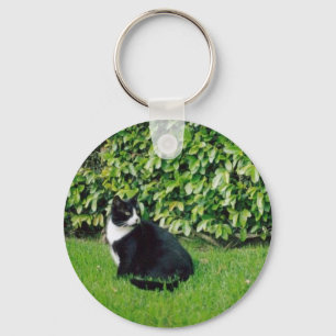 Schwarze und weiße Katze Schlüsselanhänger