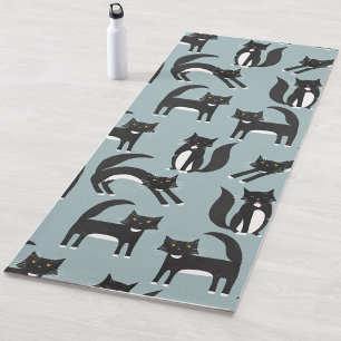 Schwarze und weiße Tuxedo Katzen Yogamatte