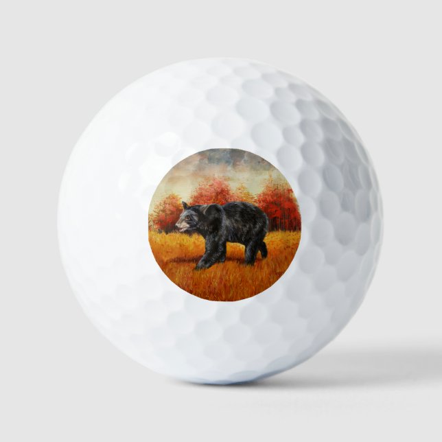 Schwarzer Bär im Herbstwald Golfball (Vorderseite)