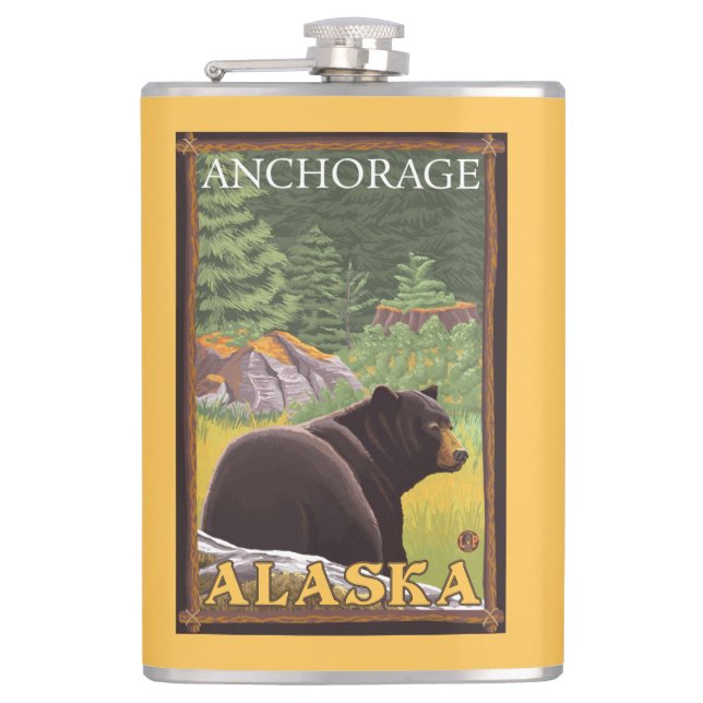 Schwarzer Bär im Wald - Anchorage, Alaska Flachmann (Vorderseite)