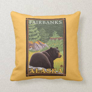 Schwarzer Bär im Wald - Fairbanks, Alaska Kissen