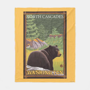 Schwarzer Bär im Wald - Nordkaskaden, Washingto Fleecedecke