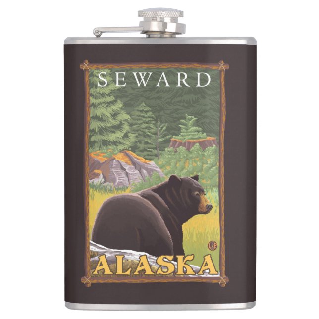 Schwarzer Bär im Wald - Seward, Alaska Flachmann (Vorderseite)
