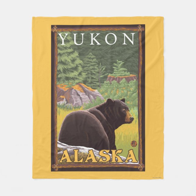 Schwarzer Bär im Wald - Yukon, Alaska Fleecedecke (Vorderseite)