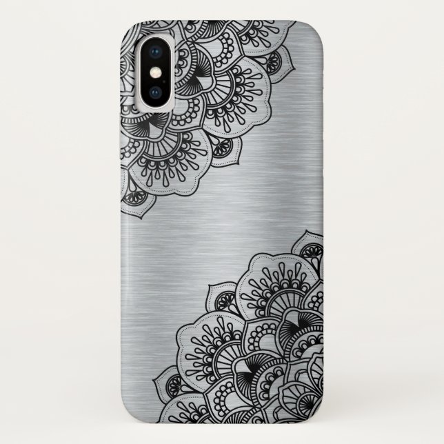 Schwarzer Blumenmandala auf silber gebürstetem Alu Case-Mate iPhone Hülle (Rückseite)