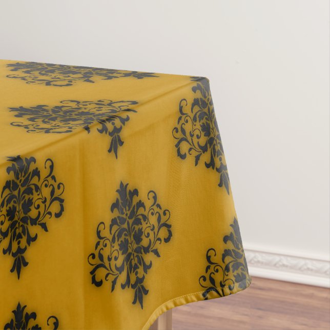 Schwarzer Damast auf Senfgelb Tischdecke (Beispiel)