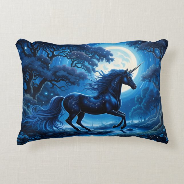 Schwarzer Einhorn Fantasy Vollmond Dekokissen (Vorderseite)