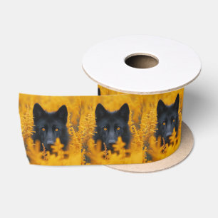 Schwarzer Hund mit Atemberaubenden Goldaugen Satinband
